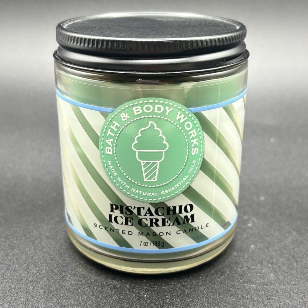 Bath & Body Works Single Wick Mason Jar Candle Pistachio Ice Cream 7 oz Green